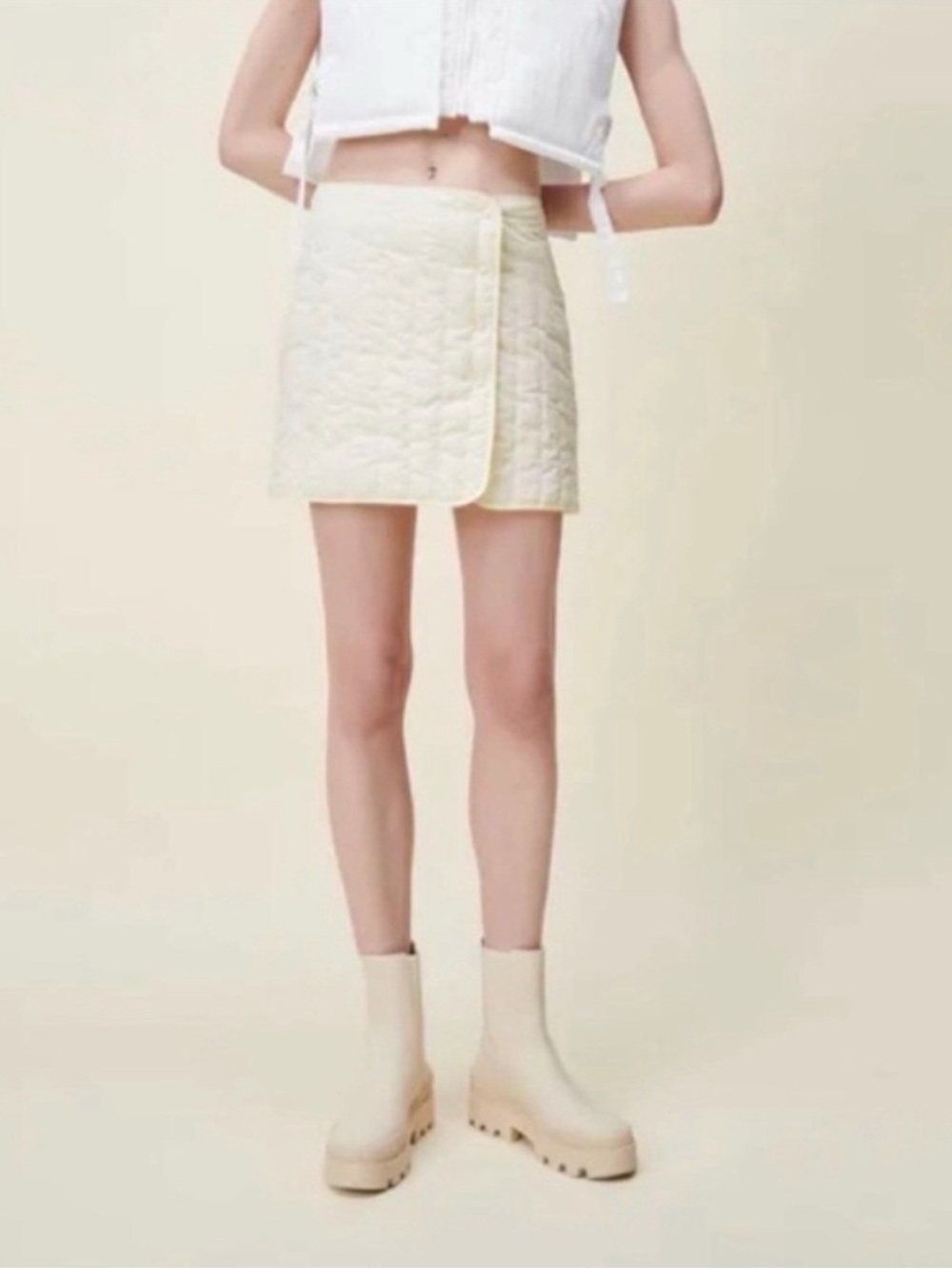Zara Cream Quilted Wrap Mini Skirt